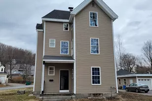 26 Caswell St, Fitchburg, MA 01420 - Photo 3