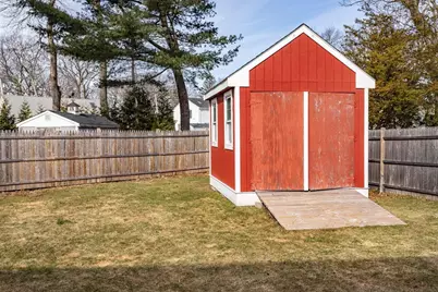 24 Crestwood Circle, Norwood, MA 02062 - Photo 35