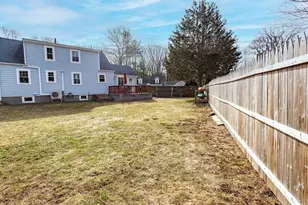 24 Crestwood Cir, Norwood, MA 02062 - Photo 31