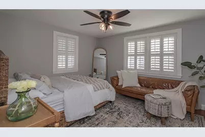 24 Crestwood Circle, Norwood, MA 02062 - Photo 13