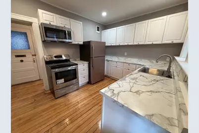 15 Lynde St #2, Salem, MA 01970 - Photo 3