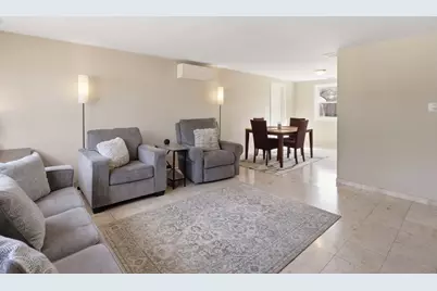 34 Beaconsfield St, Lawrence, MA 01843 - Photo 5