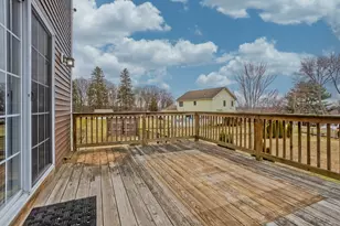 48 Mountain Ave, West Springfield, MA 01089 - Photo 33