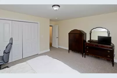 48 Mountain Ave, West Springfield, MA 01089 - Photo 21