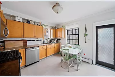 54 William St, Fairhaven, MA 02719 - Photo 7