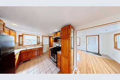 64 Perkins Ave, Malden, MA 02148 - Photo 3