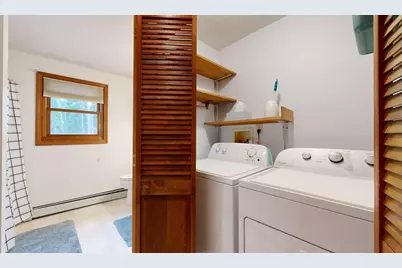 33 Warren Ave, Middleborough, MA 02346 - Photo 17