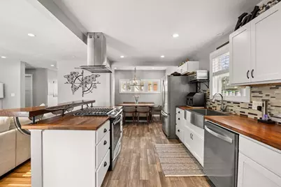 82 Canton, Stoughton, MA 02072 - Photo 5