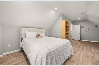 82 Canton, Stoughton, MA 02072 - Photo 19