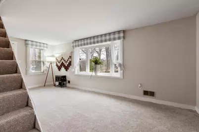 3 S Oxford Rd, Millbury, MA 01527 - Photo 21