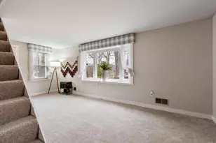 3 S Oxford Rd, Millbury, MA 01527 - Photo 21