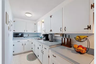 3 S Oxford Rd, Millbury, MA 01527 - Photo 9