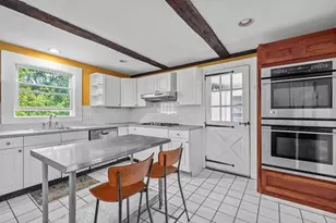 42 Elm St, Georgetown, MA 01833 - Photo 5