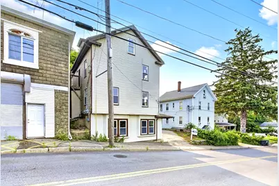 42 Maple, Spencer, MA 01562 - Photo 3