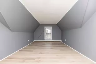 10 Clinton St, Taunton, MA 02780 - Photo 15