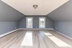 10 Clinton St, Taunton, MA 02780 - Photo 3