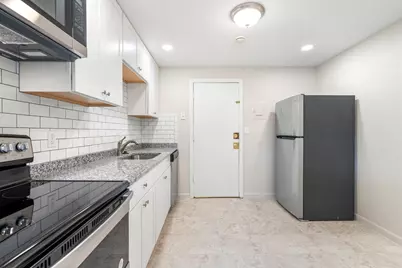 9 Dyer Court #A5, Danvers, MA 01923 - Photo 3