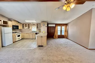 141 Edbert St, Chicopee, MA 01020 - Photo 3