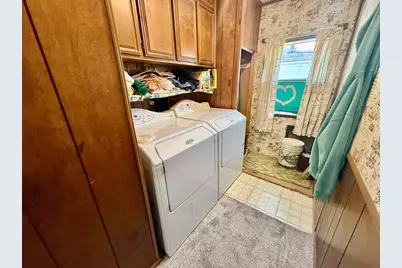 141 Edbert St, Chicopee, MA 01020 - Photo 9