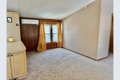 141 Edbert St, Chicopee, MA 01020 - Photo 7