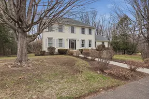 44 San Souci Dr, South Hadley, MA 01075 - Photo 3