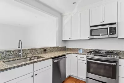 106 Johnson Woods Drive #106, Reading, MA 01867 - Photo 7