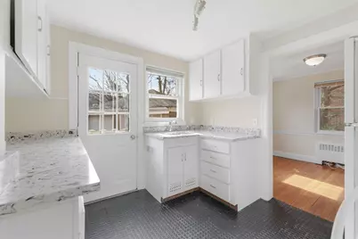 18-20 Payne Rd #20, Newton, MA 02459 - Photo 7