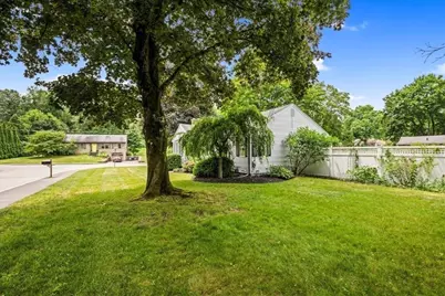 19 Armstrong Dr, Westborough, MA 01581 - Photo 35