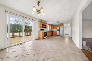 12 Horton Ln, Billerica, MA 01821 - Photo 7