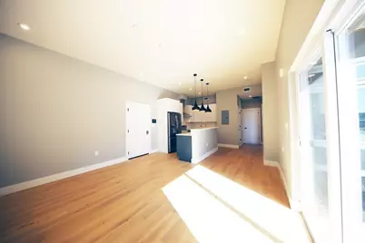 60 Cross St E #219, Somerville, MA 02145 - Photo 3