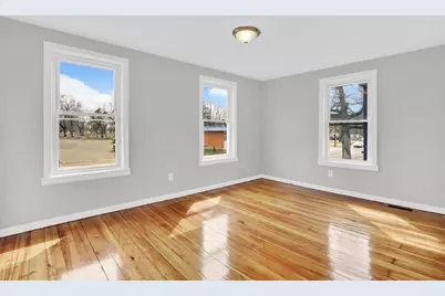 64 Berkshire Ave, Springfield, MA 01109 - Photo 27