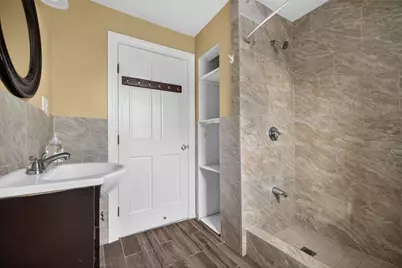 3 Hawthorne Street, Malden, MA 02148 - Photo 15