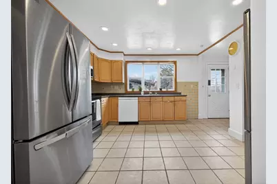 3 Hawthorne Street, Malden, MA 02148 - Photo 7