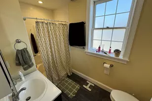 208 Holland St, Somerville, MA 02144 - Photo 15