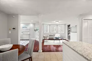 14 Mallet St, Boston, MA 02124 - Photo 9