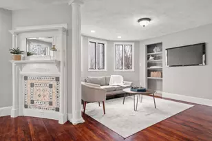 14 Mallet St, Boston, MA 02124 - Photo 5