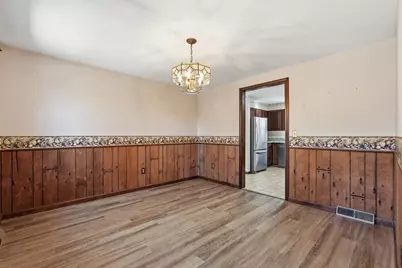 34 Sherwood Dr, Belchertown, MA 01007 - Photo 7