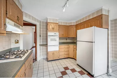14 Sturtevant Ter, Medford, MA 02155 - Photo 9