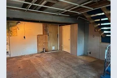 143 Plympton St, Middleborough, MA 02346 - Photo 23