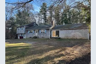 143 Plympton St, Middleborough, MA 02346 - Photo 1