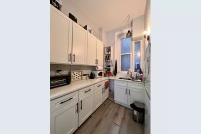 83 West Cedar St #1, Boston, MA 02114 - Photo 3