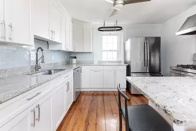 27 Saint James St, Boston, MA 02119 - Photo 7