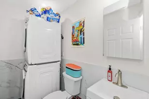 25 Bay State Rd, Boston, MA 02215 - Photo 15