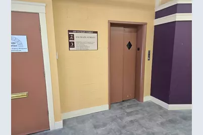 100 Main St. #3, Northampton, MA 01060 - Photo 3