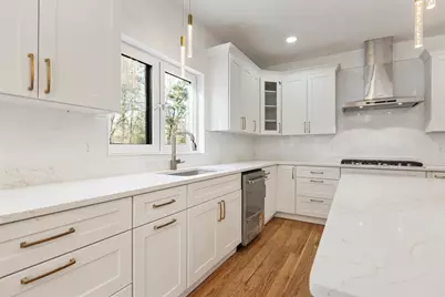 85 Jewell St, Mansfield, MA 02048 - Photo 13