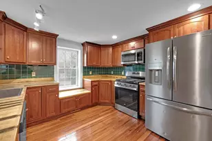 22 School St, Southbridge, MA 01550 - Photo 3