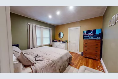 33 Walter Street #1, Medford, MA 02155 - Photo 5