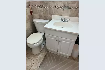 15 Waverly Ave, Everett, MA 02149 - Photo 17