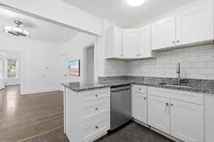 15 Waverly Ave, Everett, MA 02149 - Photo 7