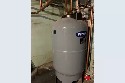 15 Waverly Ave, Everett, MA 02149 - Photo 5